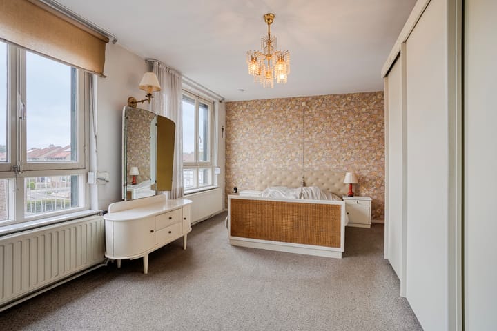 Photo 16 of Graaf van Bronkhorststr 11