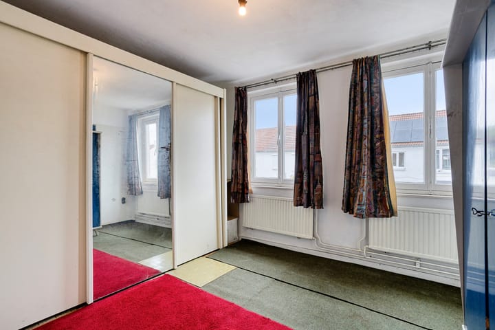 Photo 23 of Graaf van Bronkhorststr 11