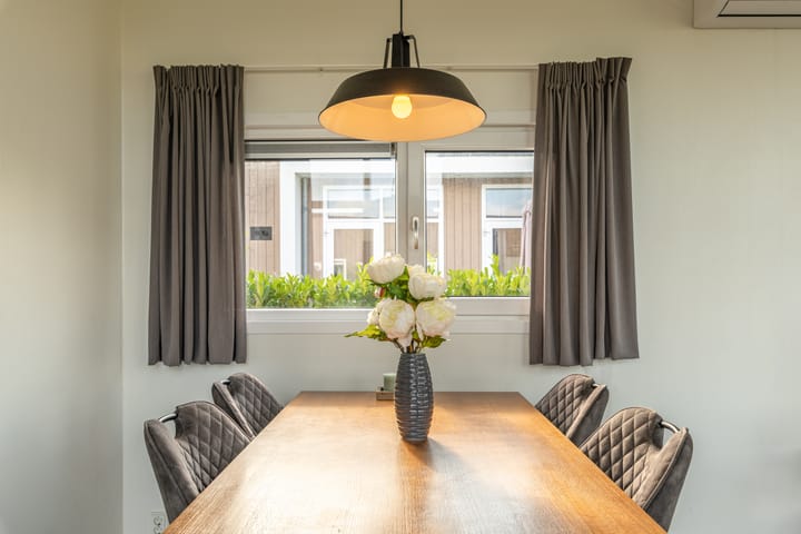 Photo 32 of Valkenburgerweg 128-V216