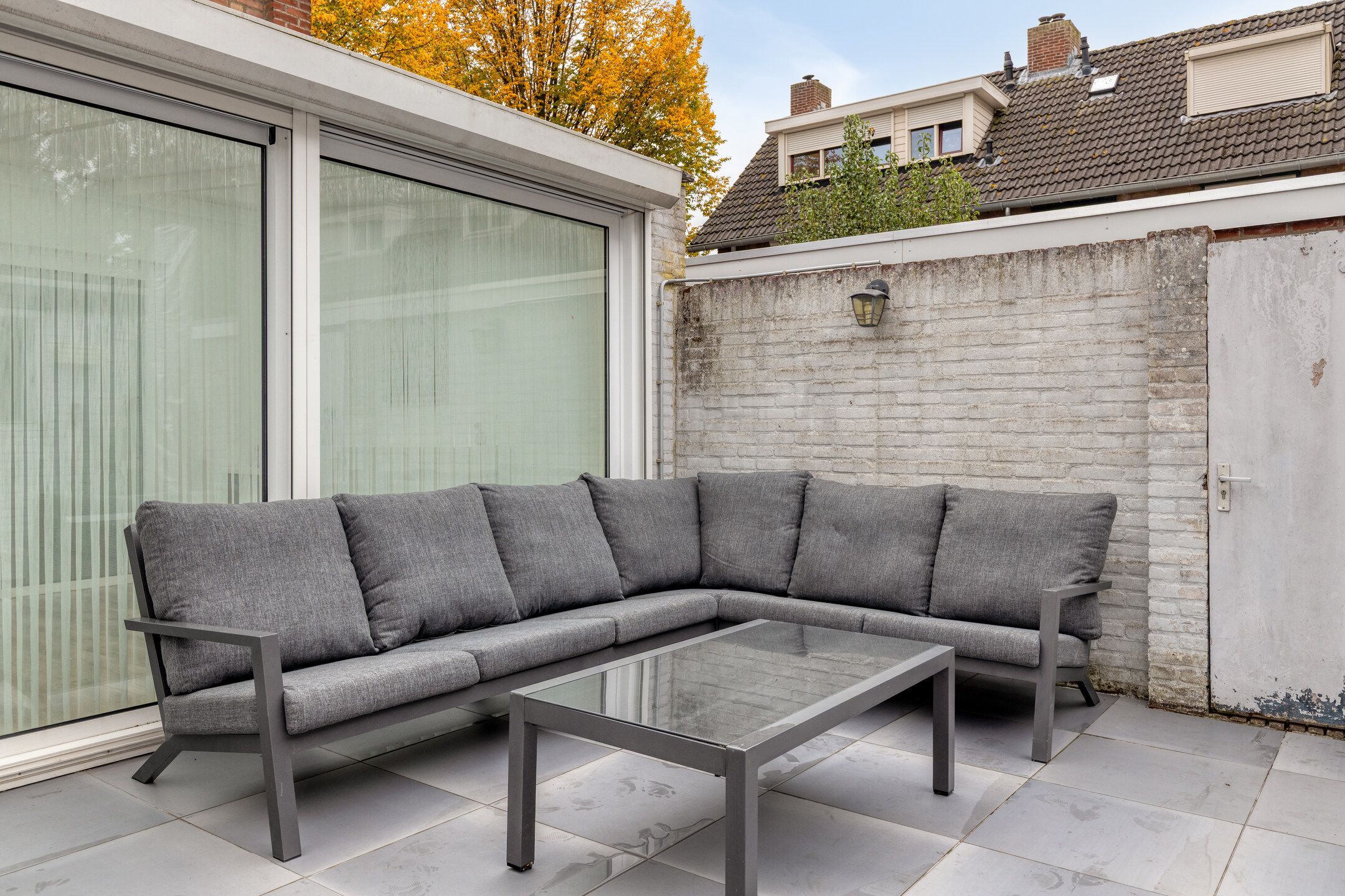 Photo 27 of Adelaertstraat 25