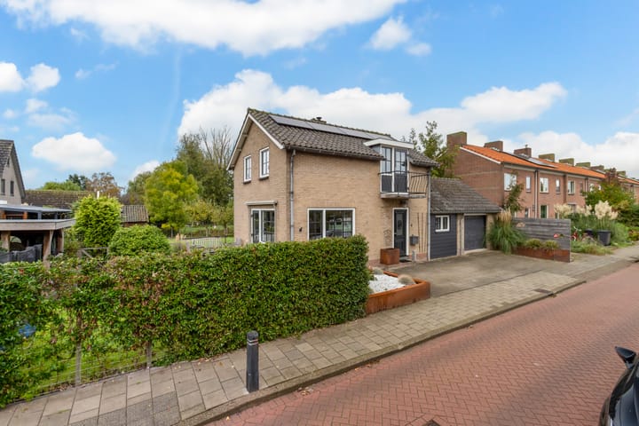 Photo 33 of Europalaan 4