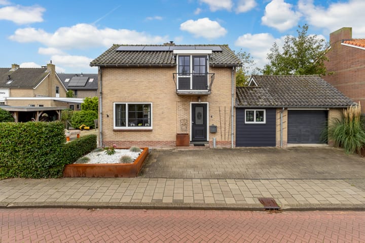 Photo 34 of Europalaan 4