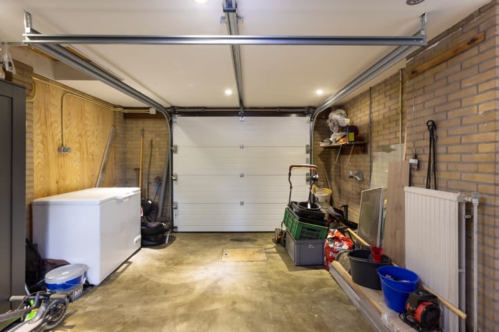 Photo 36 of Europalaan 4