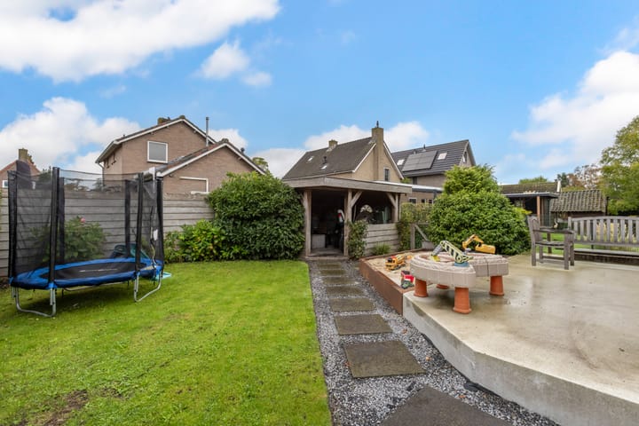 Photo 38 of Europalaan 4