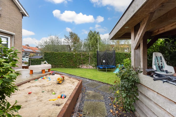 Photo 40 of Europalaan 4