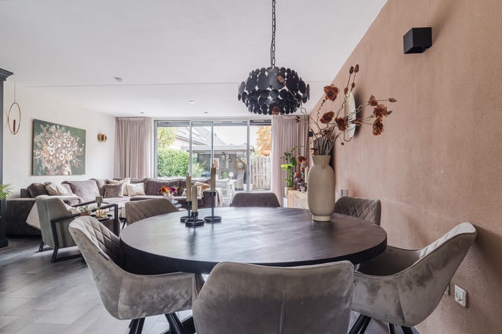 Photo 9 of Meerkoet 51