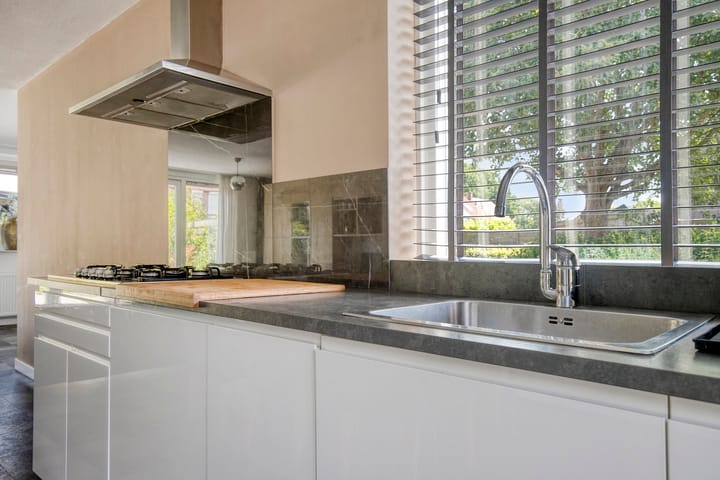 Photo 13 of Steenplaat 20