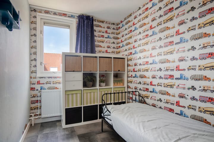 Photo 21 of Steenplaat 20