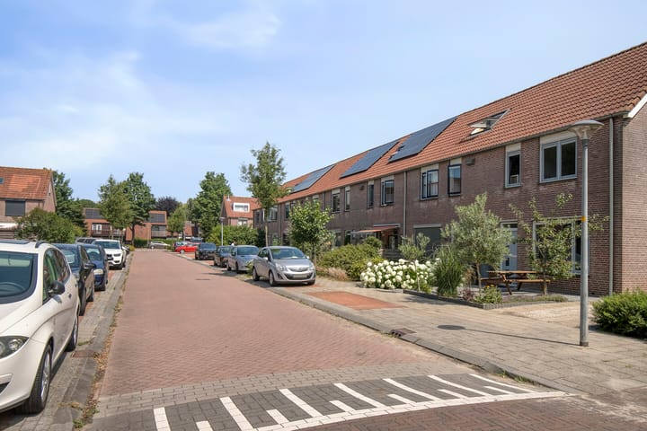 Photo 32 of Steenplaat 20