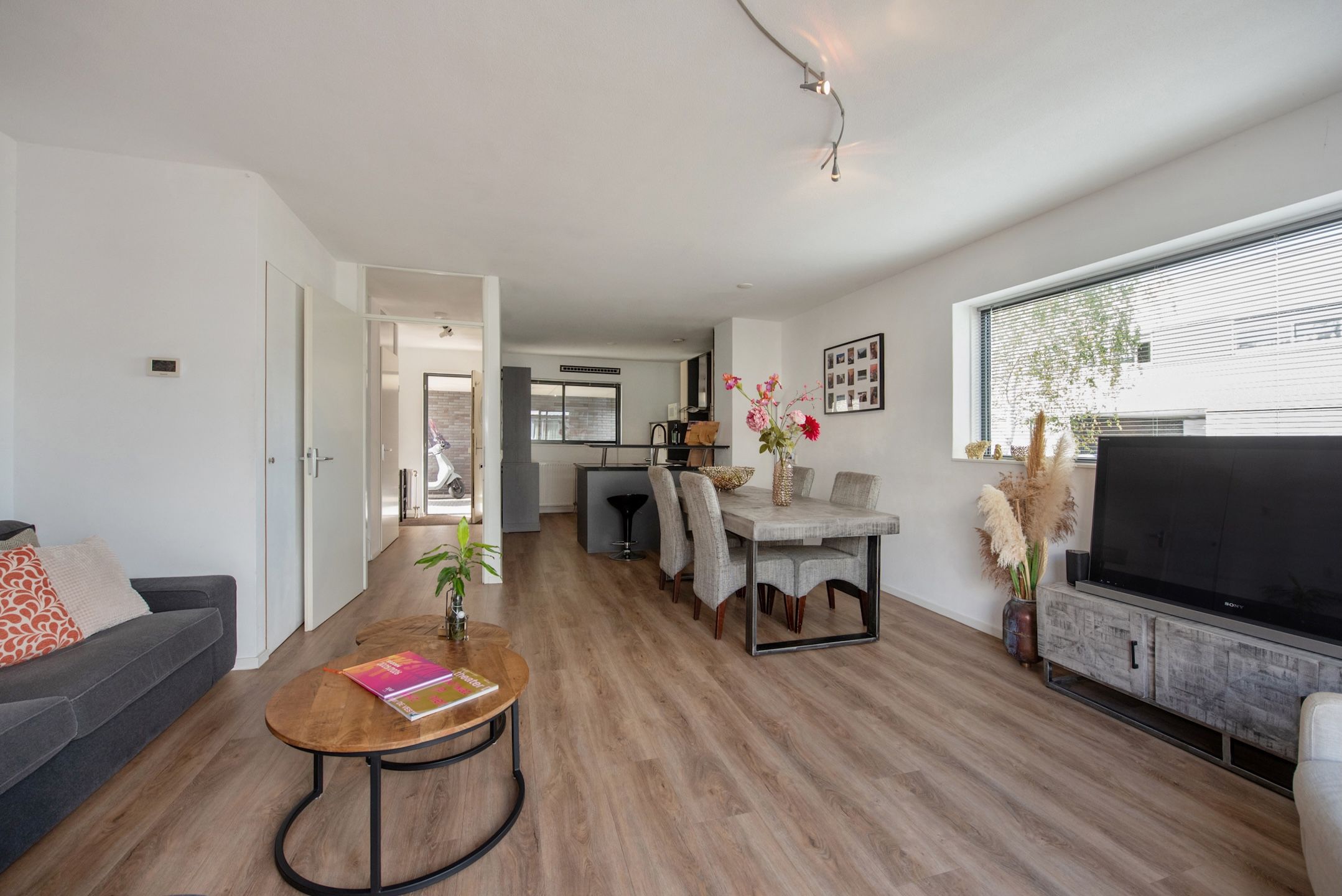 Foto 9 van Mieogvaart 25