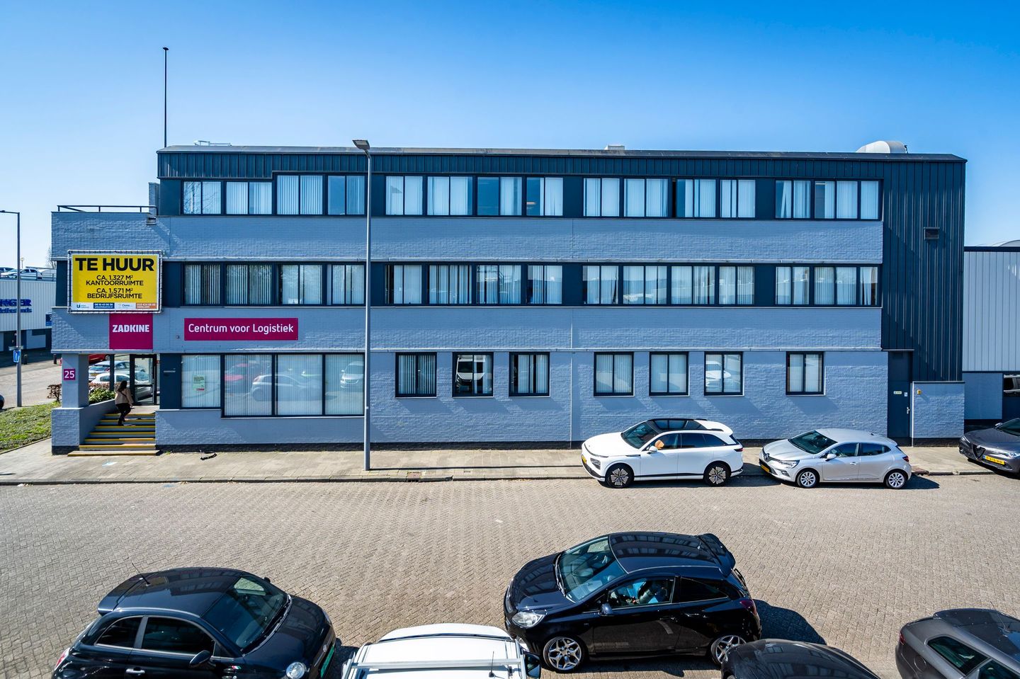 Bekijk foto 1 van Aluminiumstraat 25