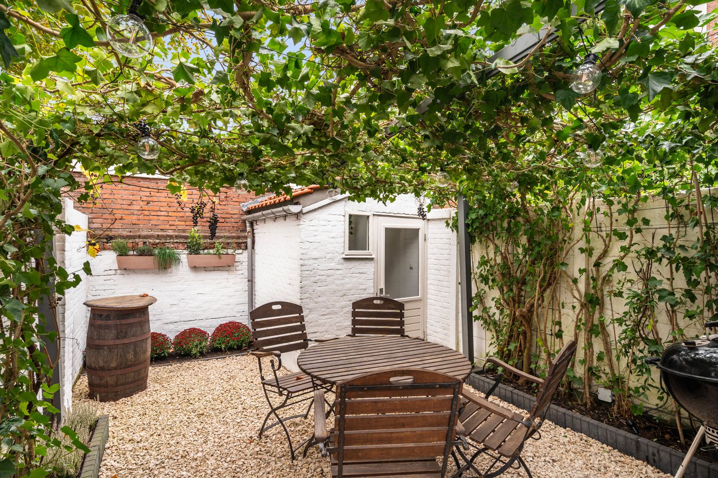 Foto 25 van Van der Helststraat 3