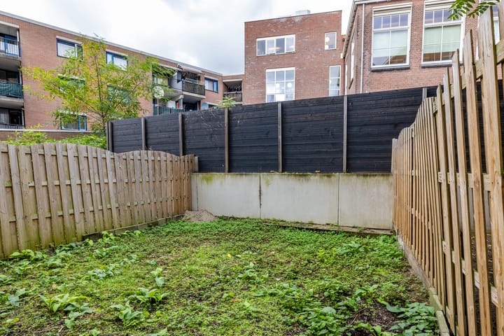 Foto 18 van Tamboerstraat 13-B