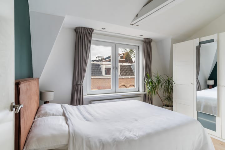 Foto 40 van Van der Helststraat 3