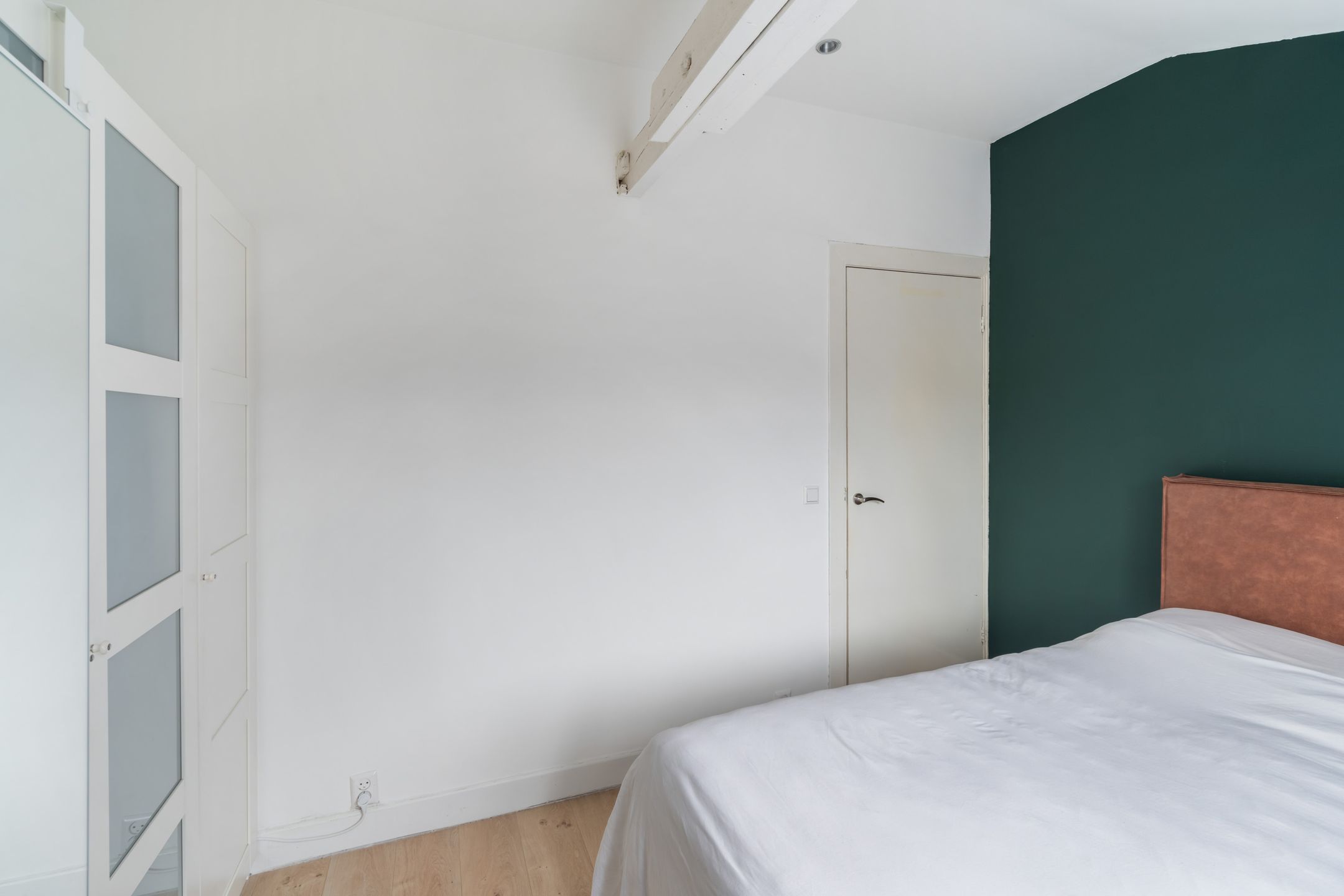 Foto 42 van Van der Helststraat 3