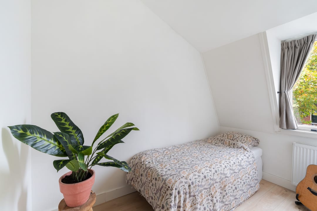 Foto 43 van Van der Helststraat 3