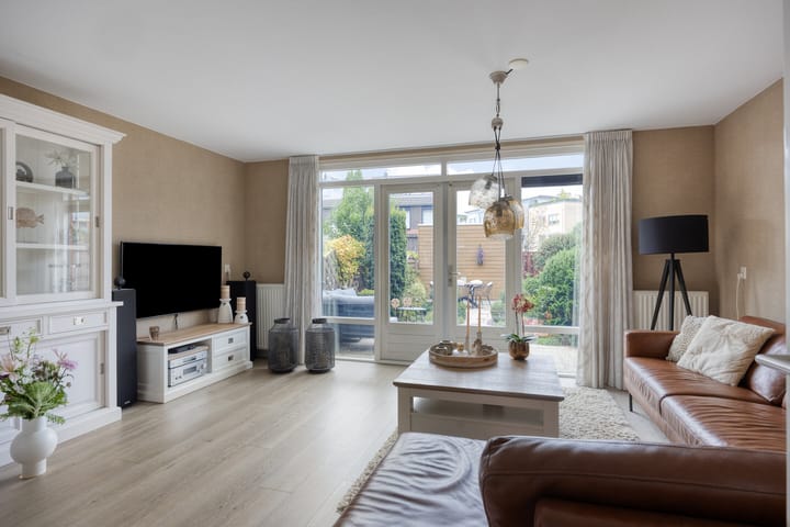 Photo 2 of Donizettistraat 4