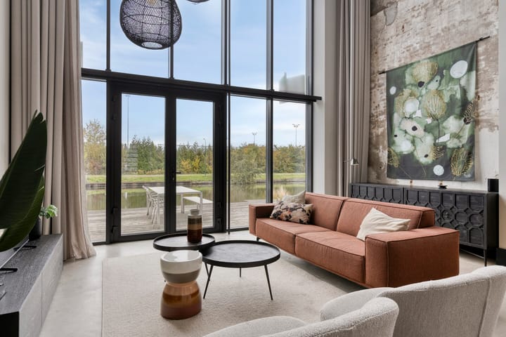 Photo 3 of Straatweg 52-A