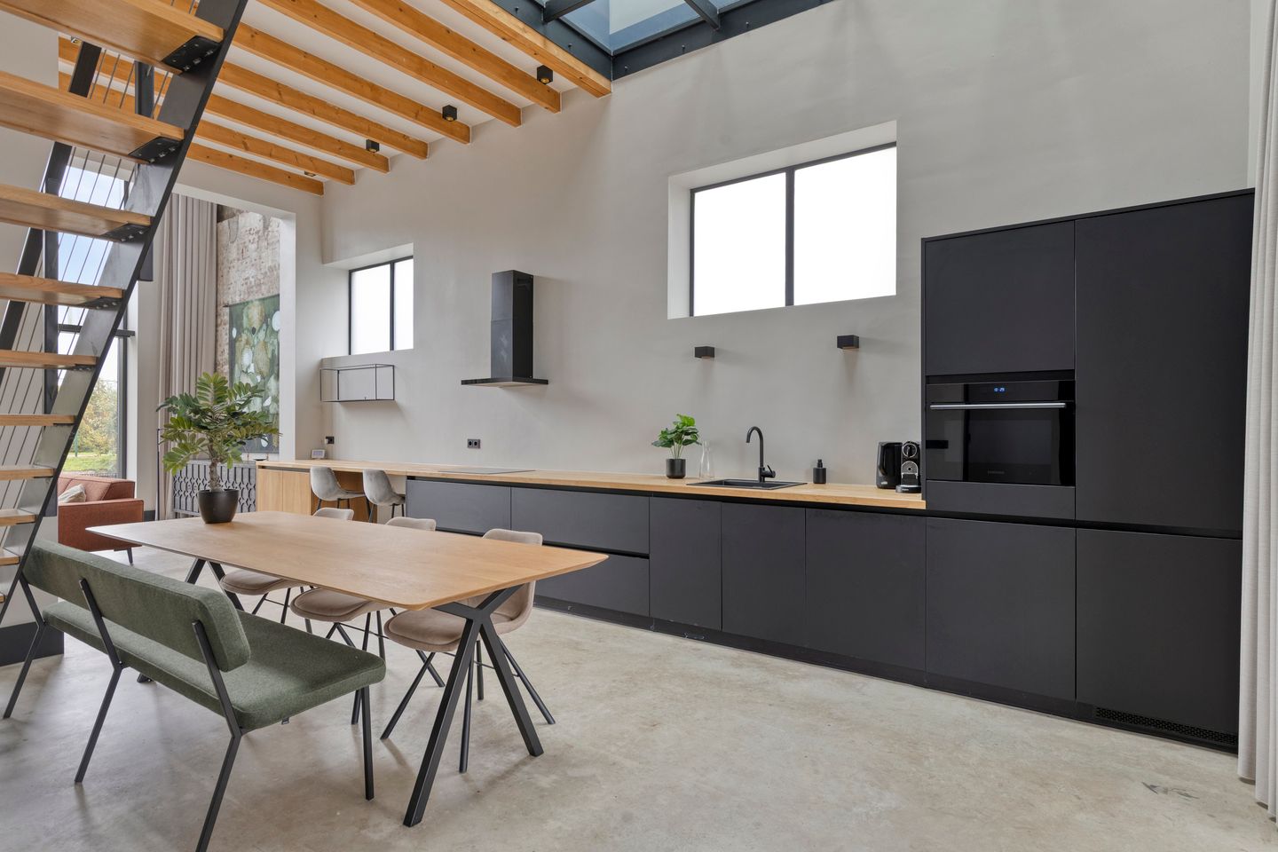 Photo 5 of Straatweg 52-A