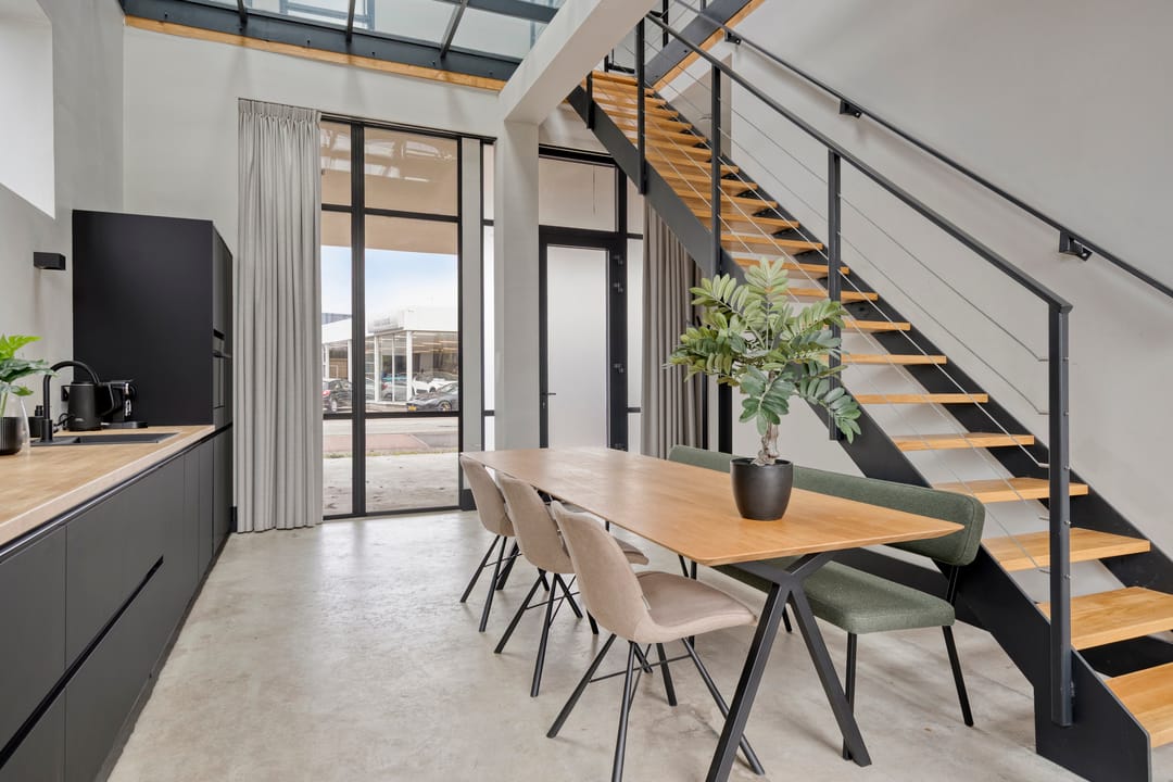 Photo 13 of Straatweg 52-A