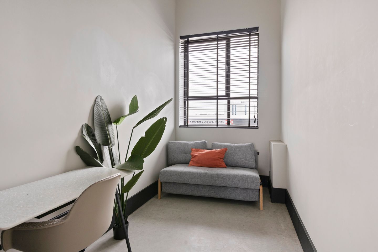 Photo 25 of Straatweg 52-A