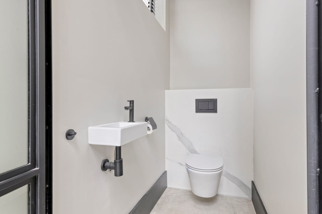 Photo 26 of Straatweg 52-A