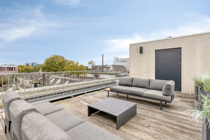 Photo 29 of Straatweg 52-A