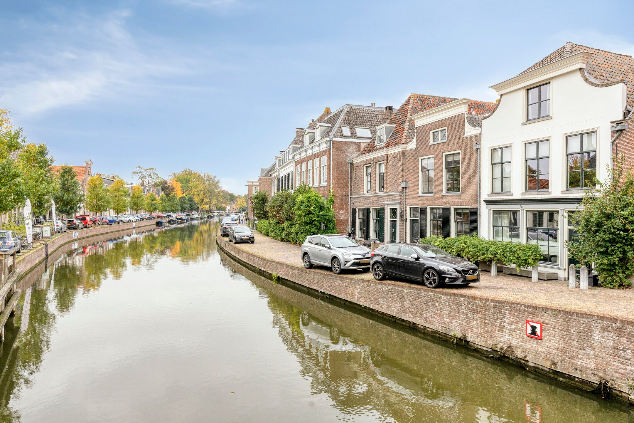 Photo 33 of Straatweg 52-A