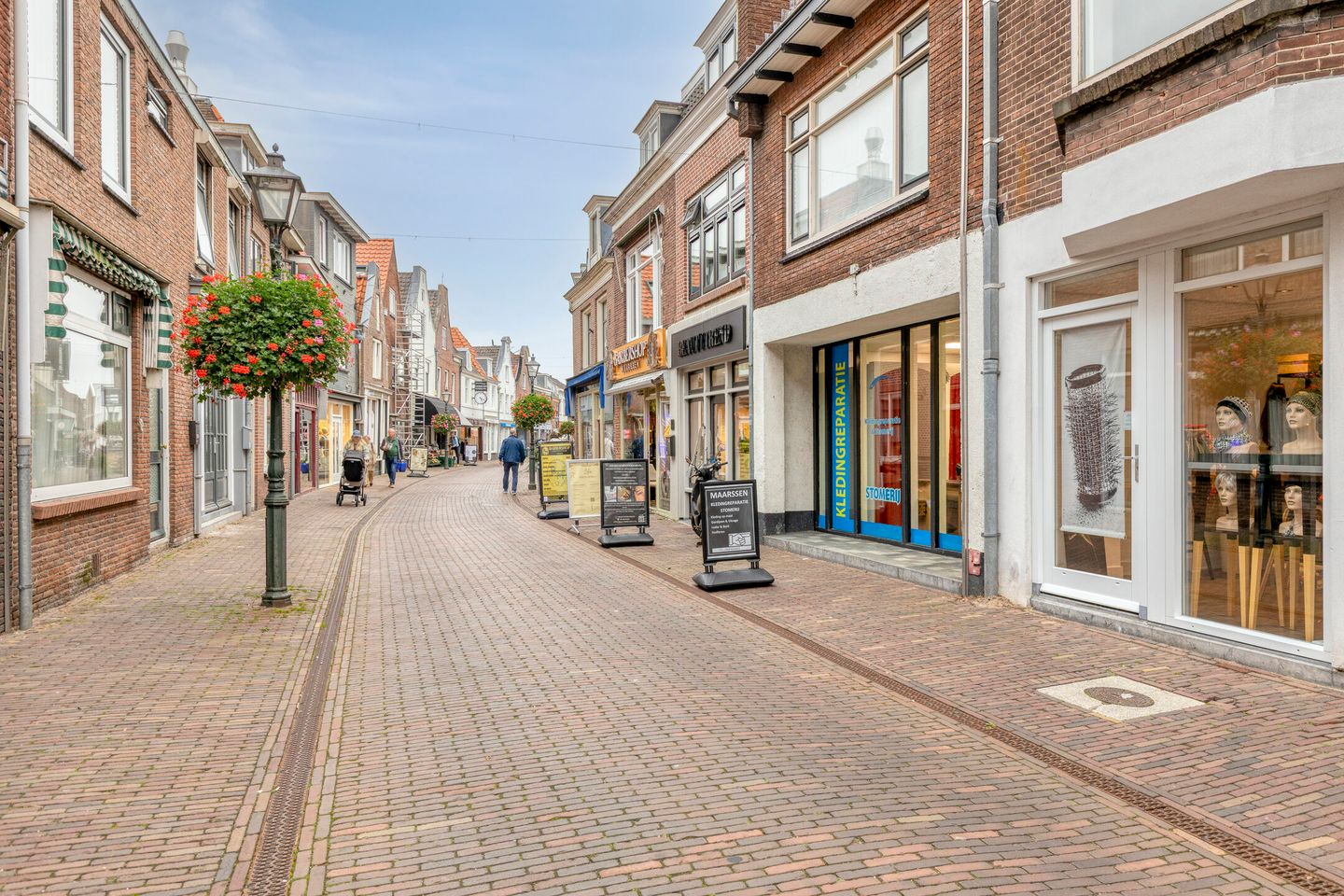 Photo 35 of Straatweg 52-A