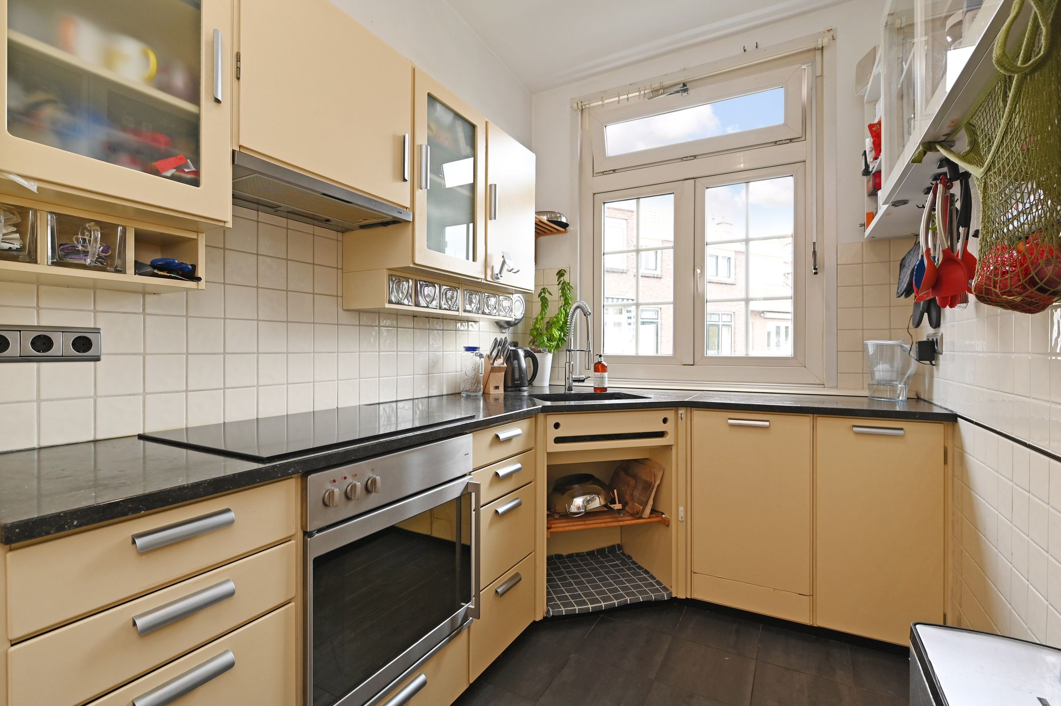 Foto 9 van Jacob Catsstraat 142