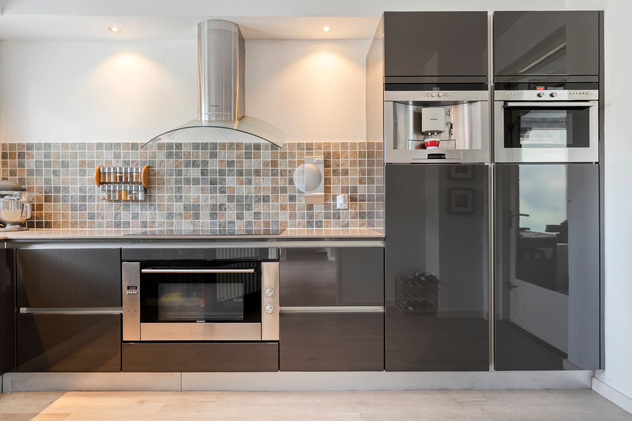 Foto 15 van Grasdorpstraat 1