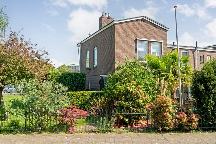 Foto 45 van Grasdorpstraat 1