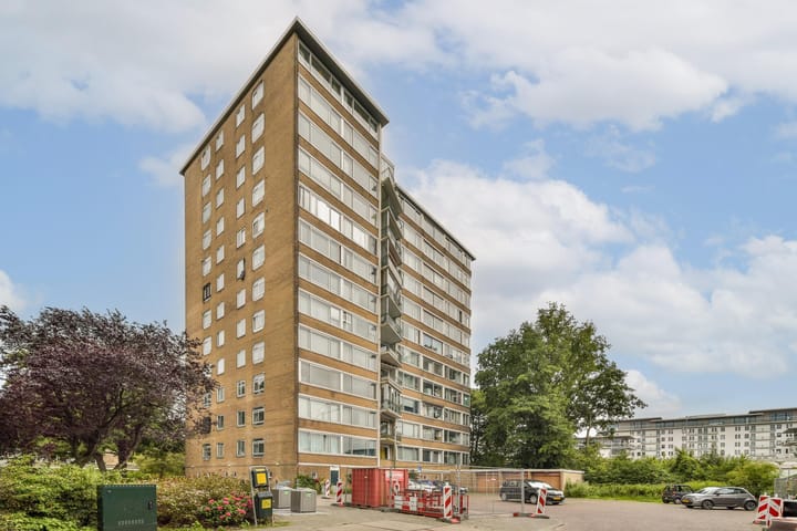 Photo 36 of Meander 647