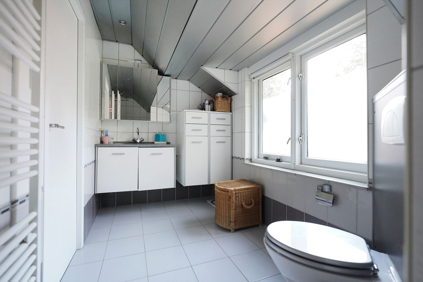 Photo 44 of Domeinenweg 4