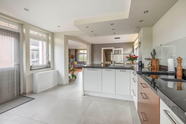 Foto 14 van De Flerustraat 4