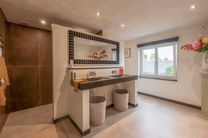 Foto 20 van De Flerustraat 4