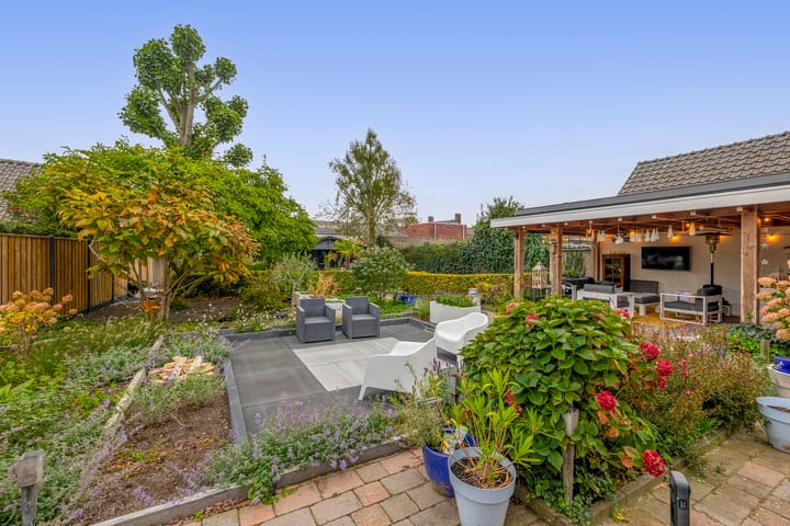 Foto 34 van De Flerustraat 4