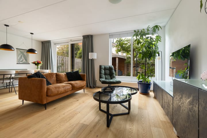 Photo 5 of Schubertplein 10