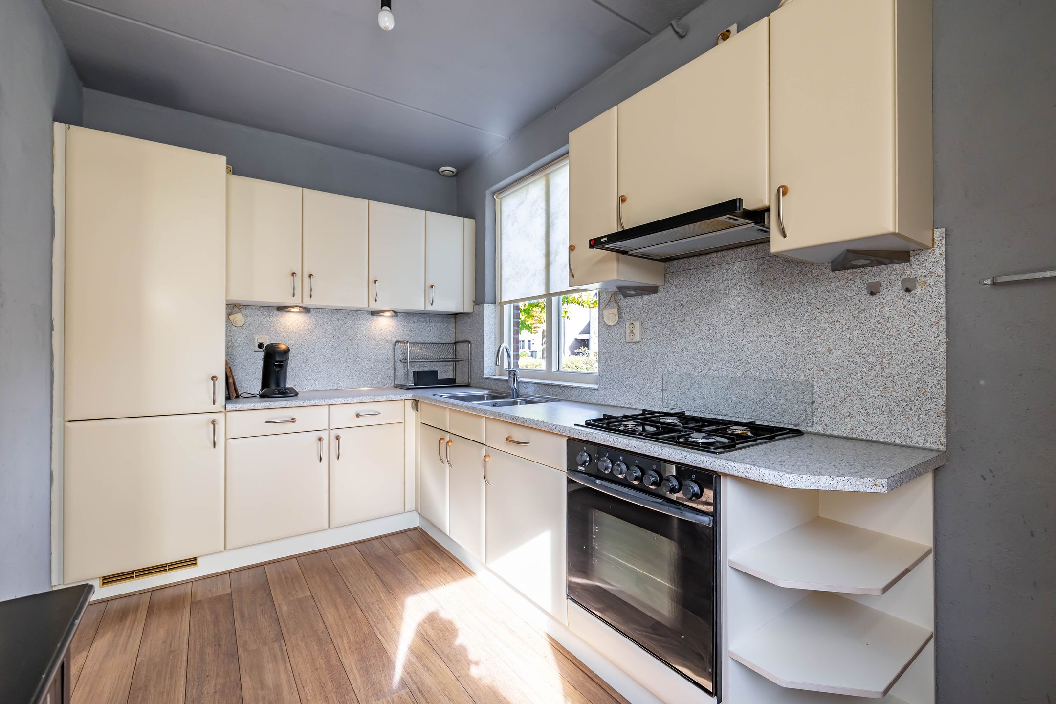 Foto 21 van Volmachten 64