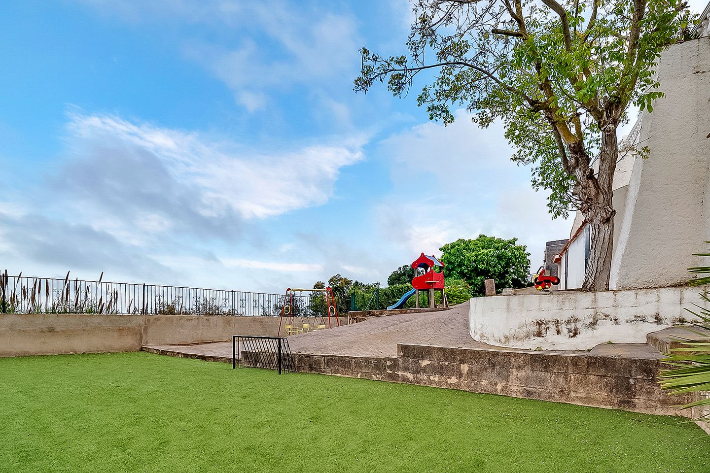 Foto 145 van Avinguda dels Arbres 13