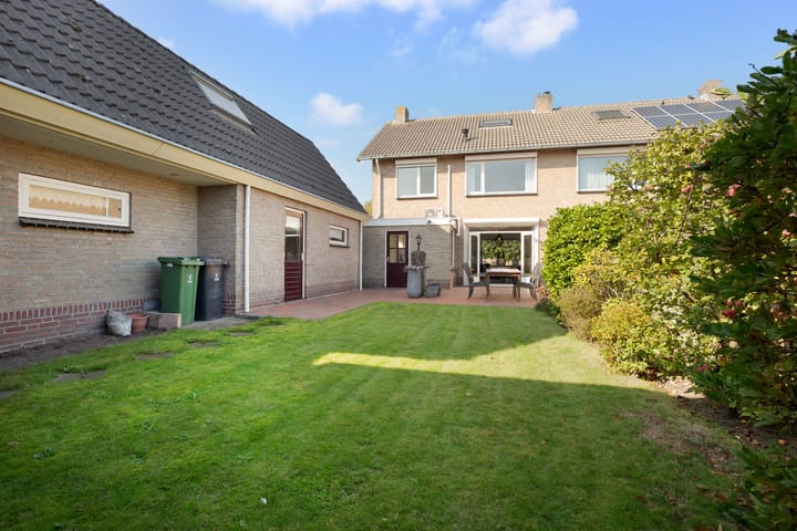 Photo 4 of Burgemeester Smitstraat 14