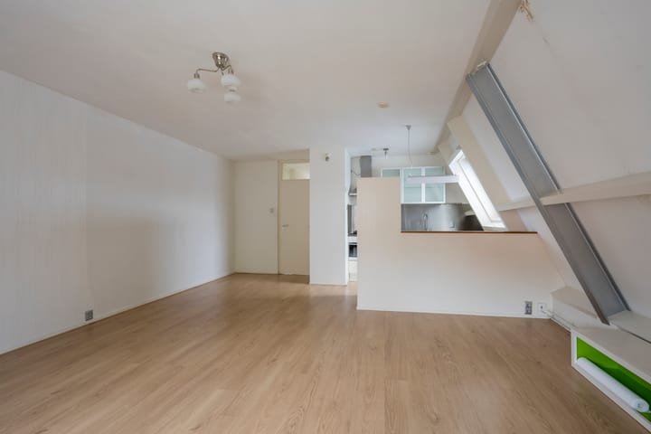 Photo 10 of Langestraat 5-D