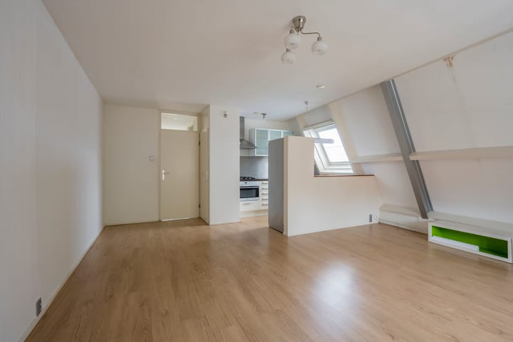 Photo 11 of Langestraat 5-D