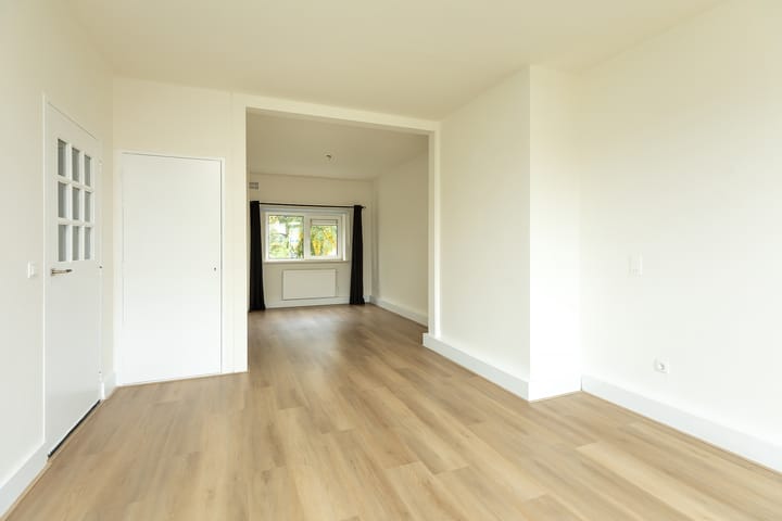 Photo 2 of Oosterengweg 79