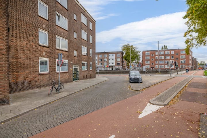 Foto 28 van Maastunnelplein 12-D