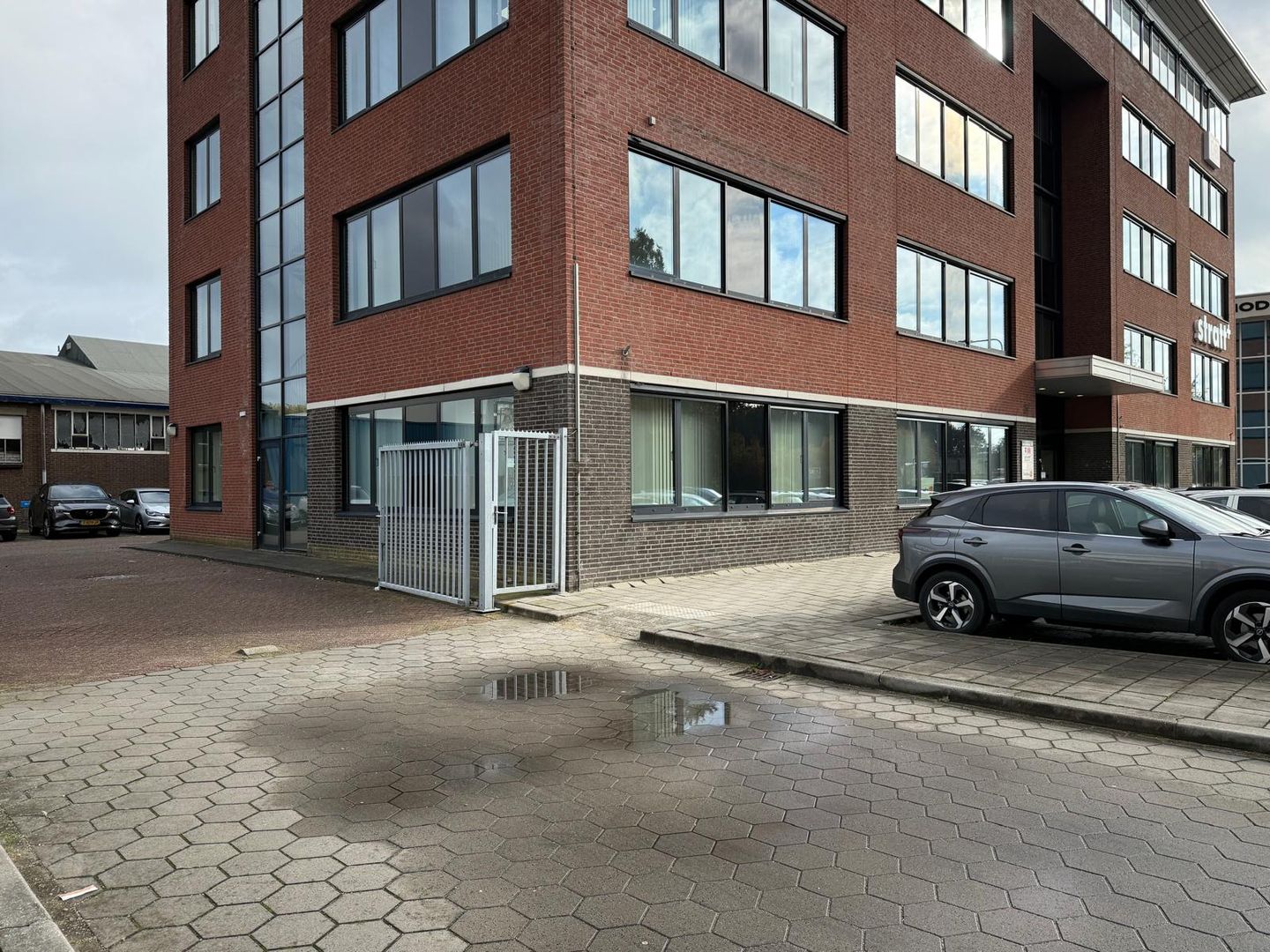View photo 4 of H.A. Lorentzstraat 1-A