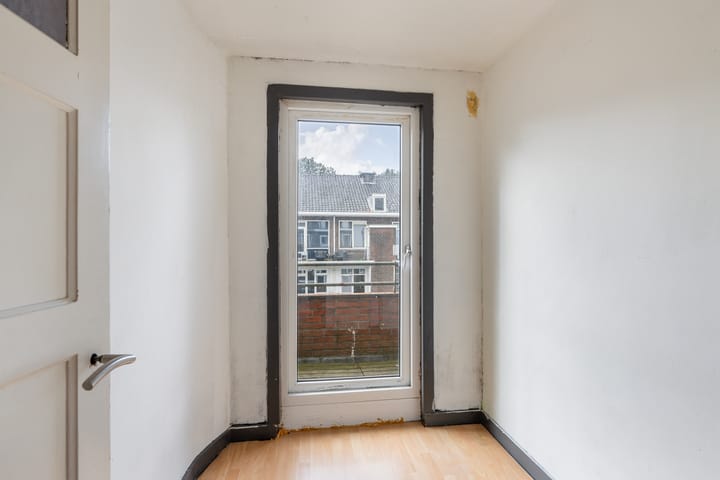 Foto 19 van Russischestraat 90-B01