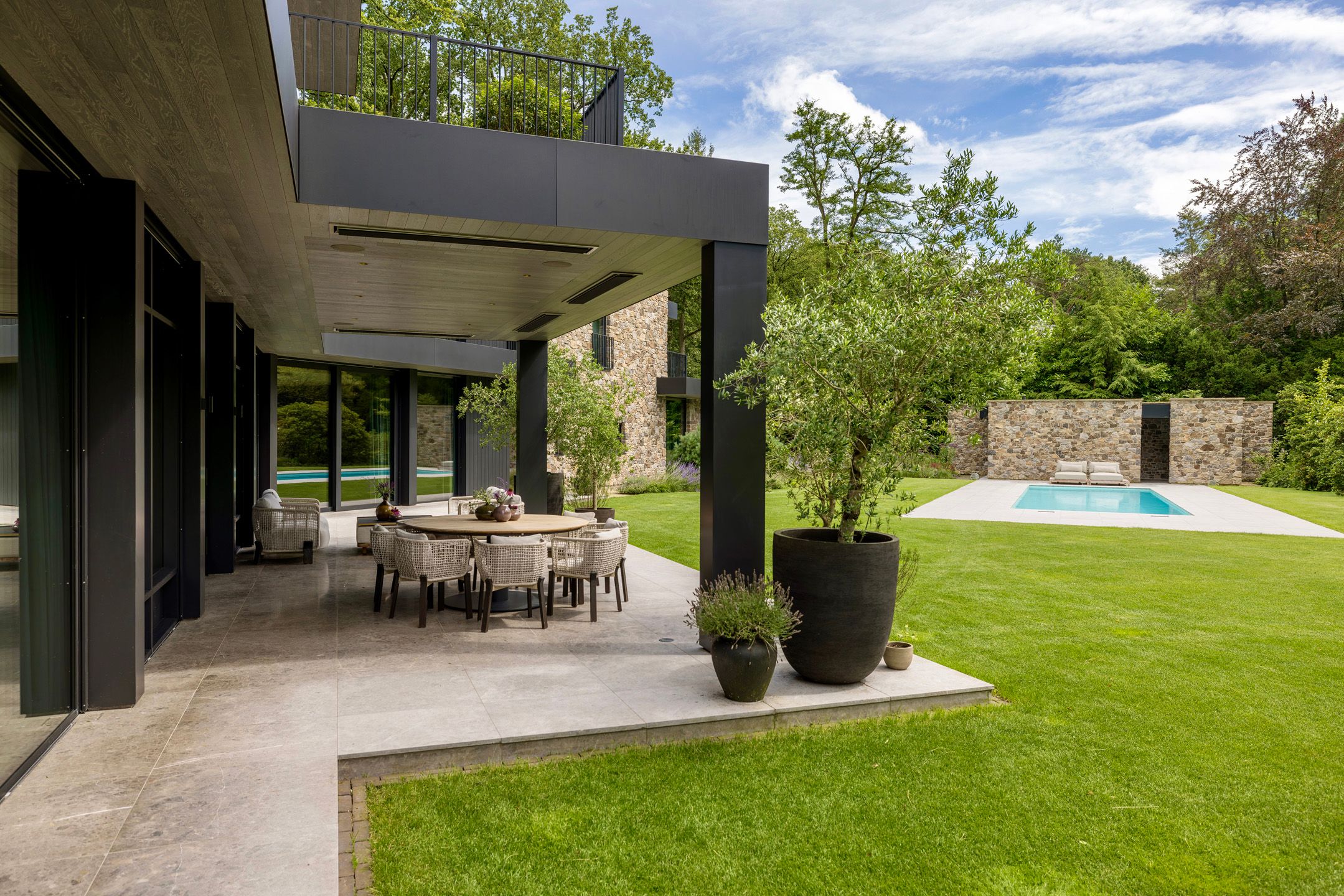 Photo 3 of Emmalaan 10