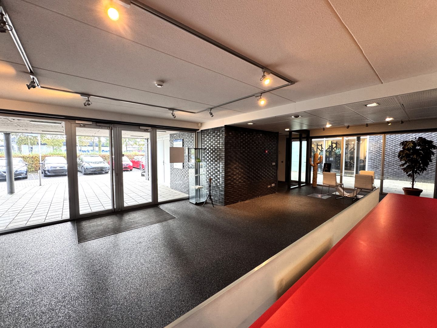 View photo 4 of Edvard Munchweg 107