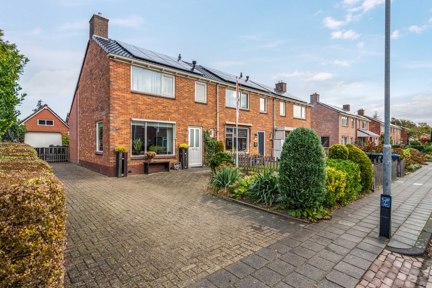 Foto 1 van Burgemeester Borgerstraat 33